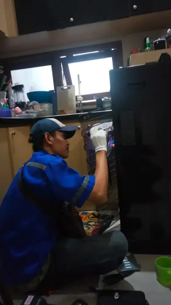 Jasa service,bongkar pasang,bongkar,pasang,cek dll electronic