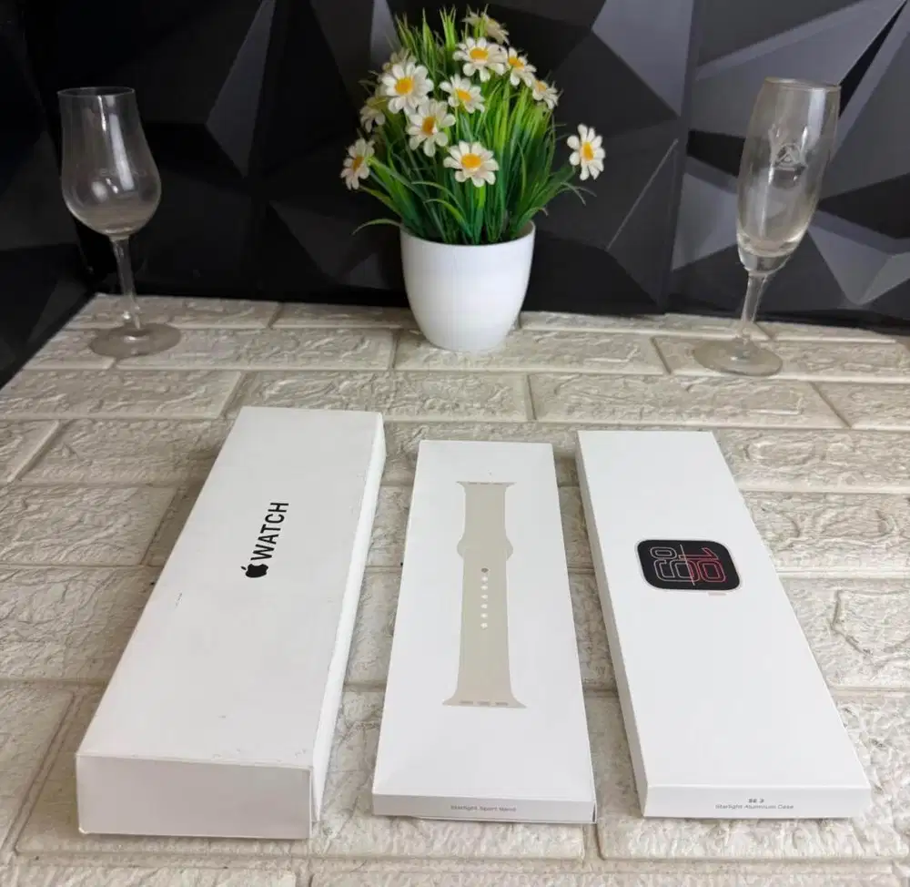 Apple Watch SE 3 40mm Battery Health 100% Garansi iBox Januari 2027