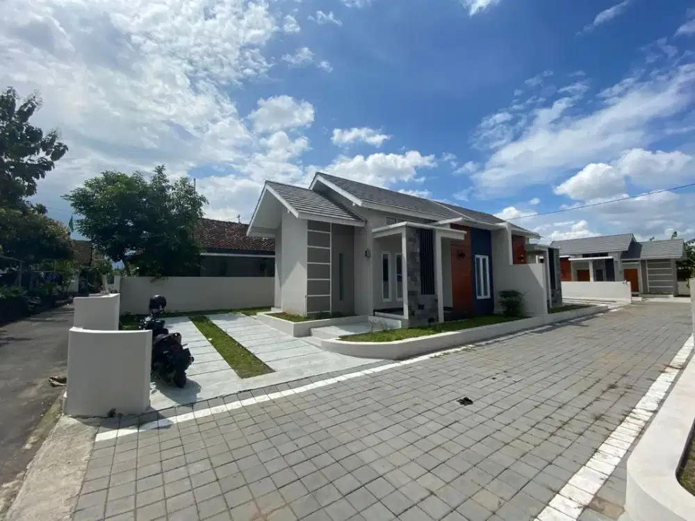 Rumah Cantik Siap Huni 5 Menit ke Pasar Prambanan, KPR Ready DP Kecil