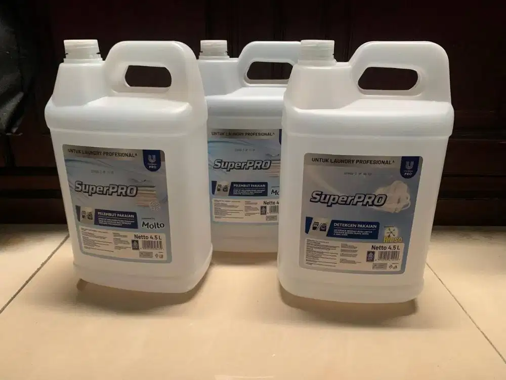 JERIGEN / DIRIJEN KOSONG BEKAS DETERGEN RINSO/ MOLTO CAIR 5 LITER