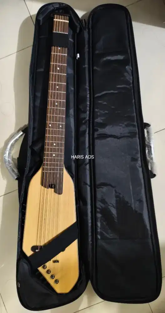 Jual Bekas Bundling Silent Guitar dan Amplifier