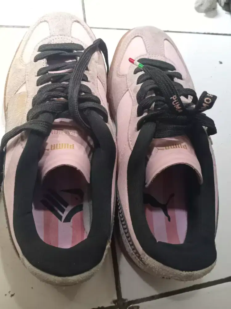Sepatu wanita Puma