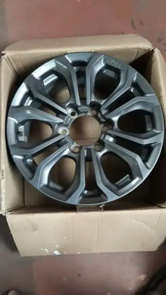 Velg Serep Serepan Cadangan Bijian Mulai R13 R14 R15 R16 R17 R18