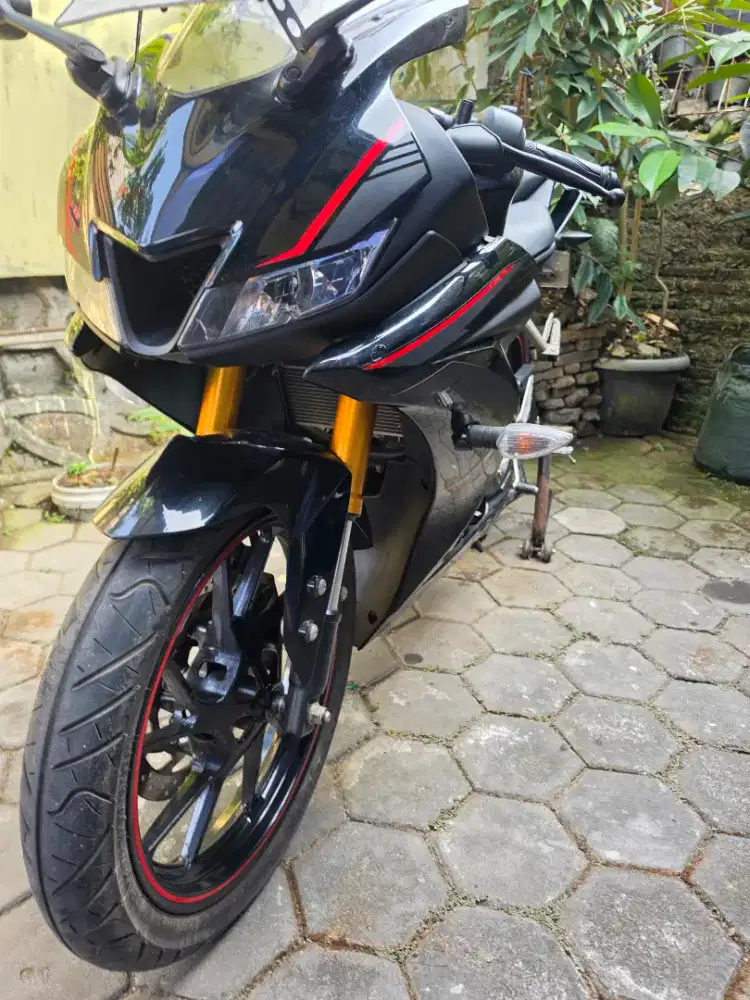 R15 V3 tangan pertama baru