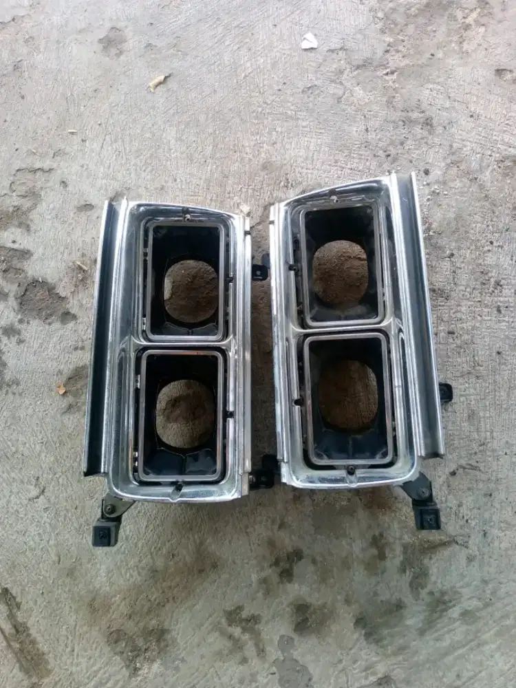 frame lampu depan land cruiser