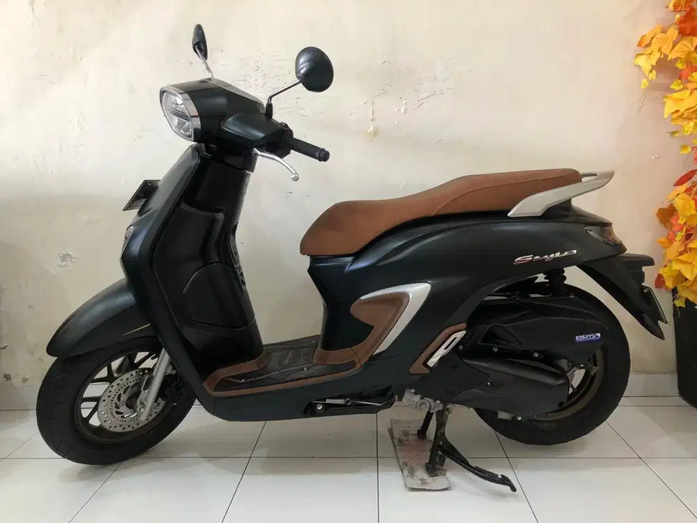 Honda Stylo ABS Th.2024 black brown!!