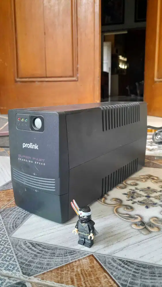UPS Prolink 850 VA 510 W ISTIMEWA NO MINUS