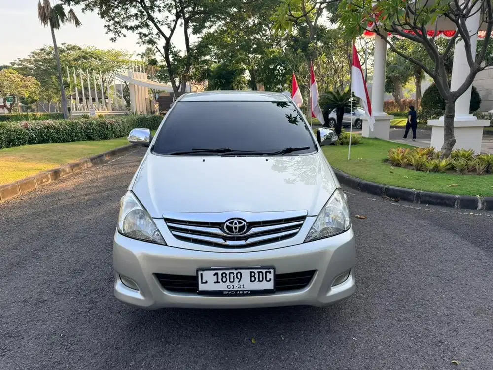INNOVA G DIESEL MATIC 2010 ISTW