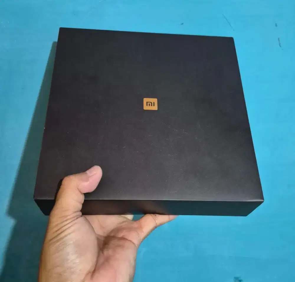 Xiaomi MI MIX 3 
Mulus Like New 
RAM 6/128
NO TT / NO BT
HP