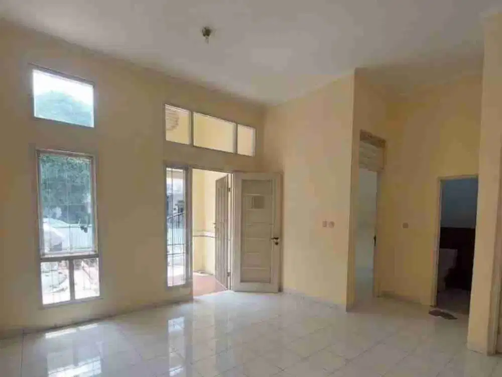 Disewakan rumah Metland puri