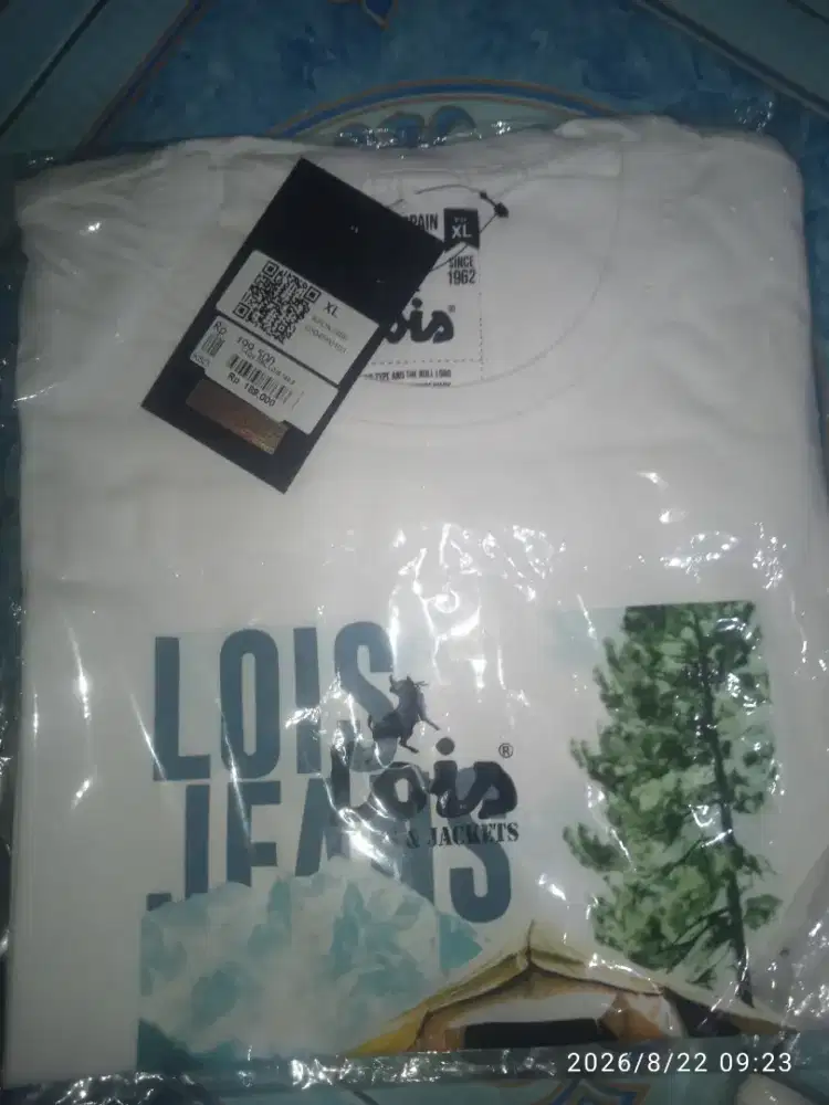 Jual topi lois baru,kaos lois ukuran XL baru dan kemeja lois,Gabriel L