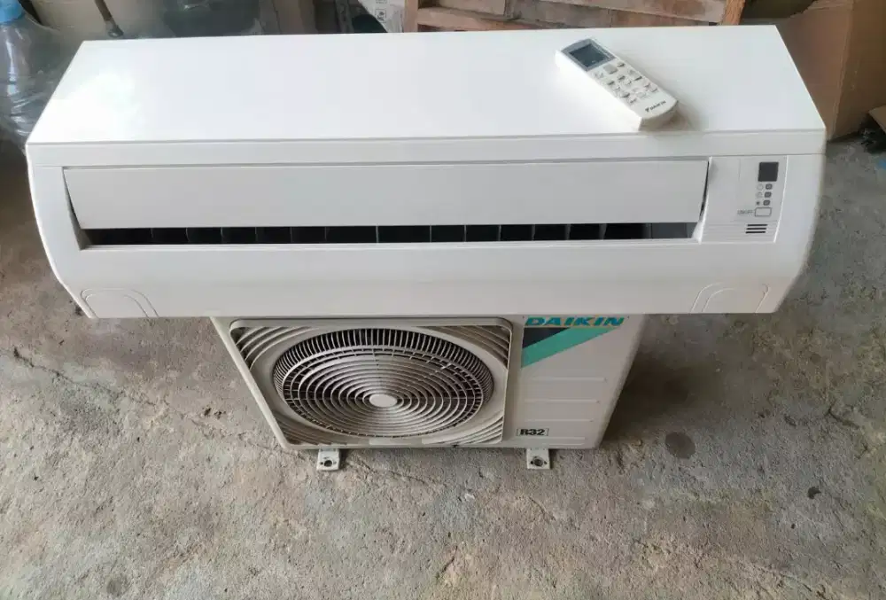 AC second 1/2pk low watt