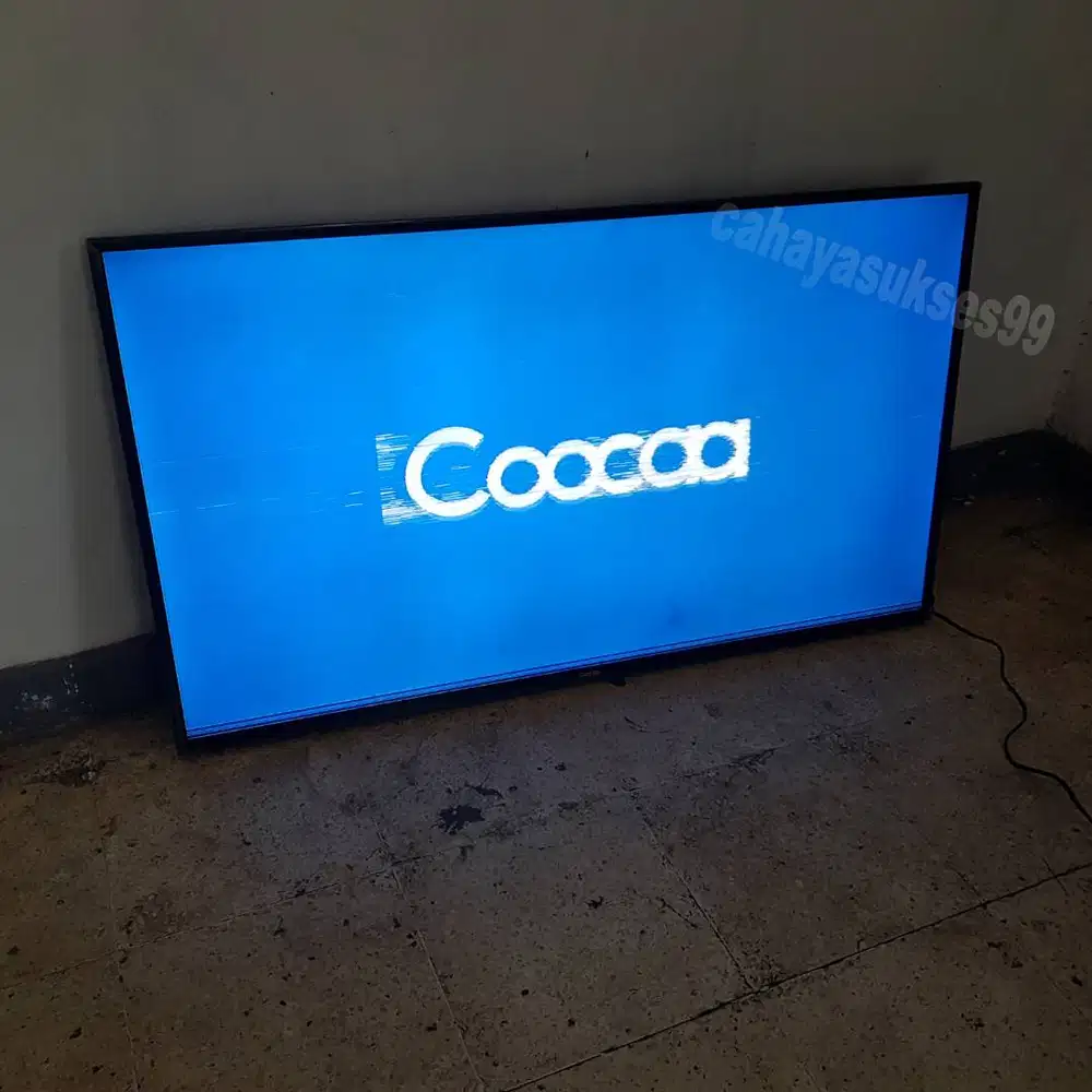 TV LED Coocaa 50 Inch Model 50E 3000 Kondisi Second Layar Bergaris