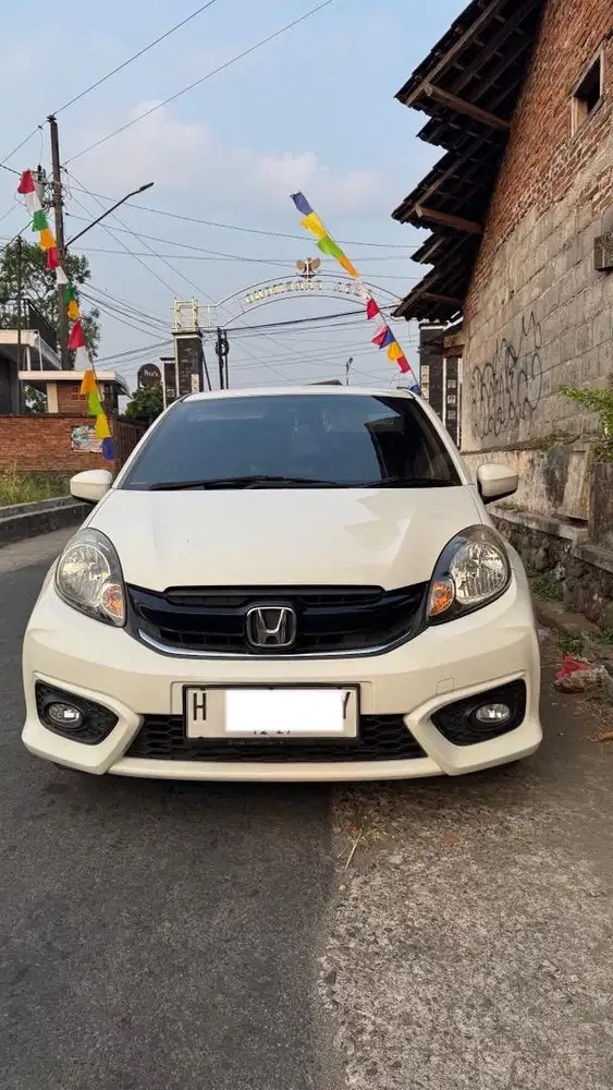 Brio e 2017 manual KM low 50 ribu asli