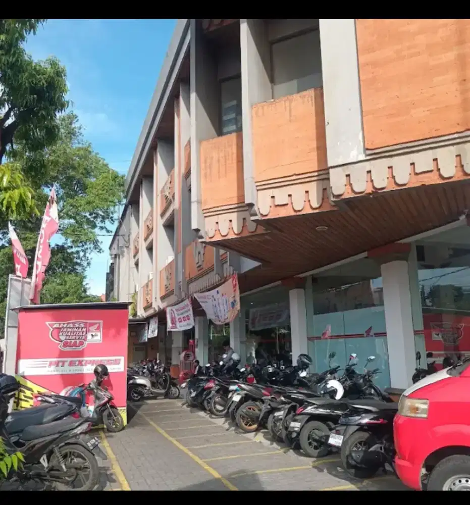 Di butuhkan  marketing Honda
