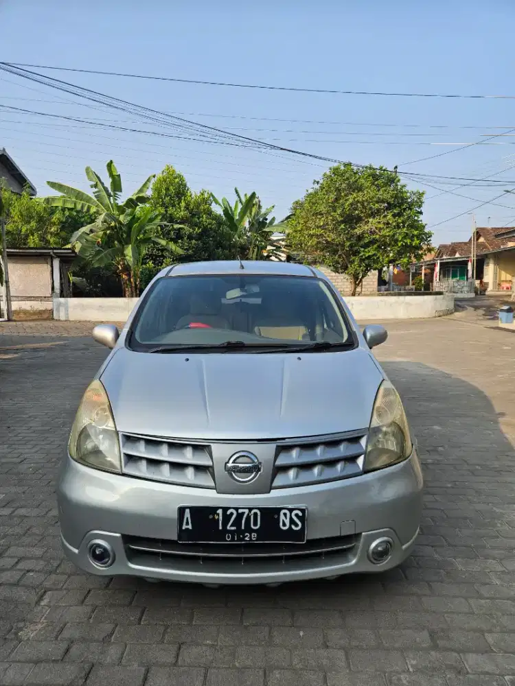 Grand Livina XV 1.5 Matic Pajak Hidup