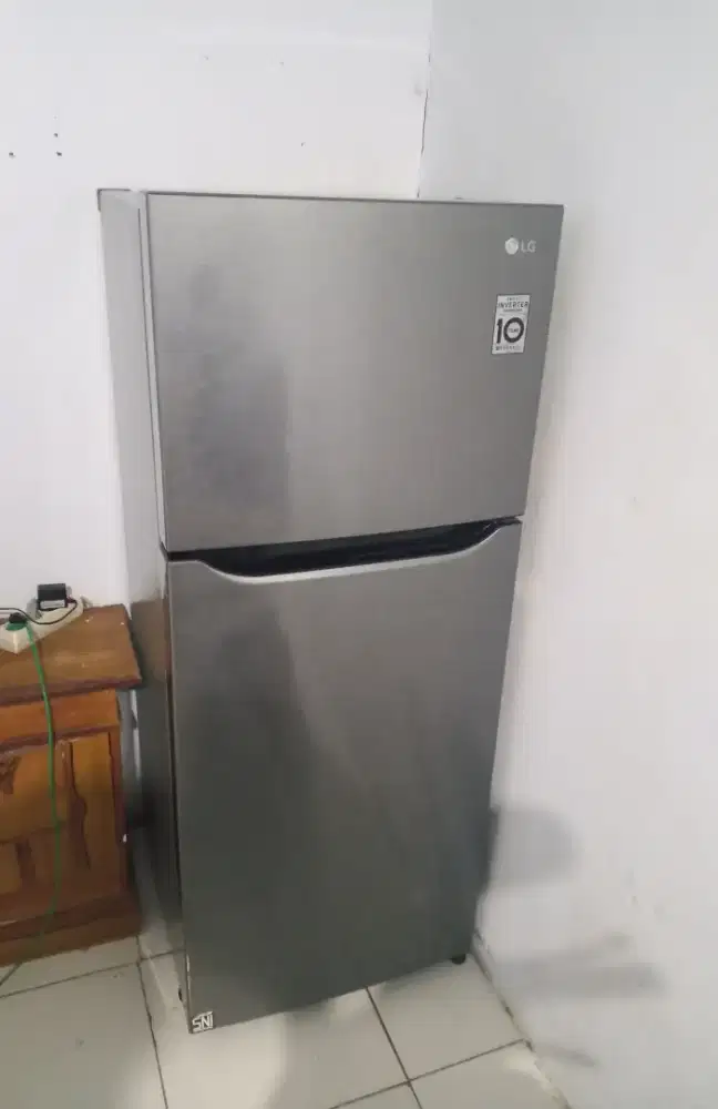 Kulkas LG 2 Pintu Inverter second mulus