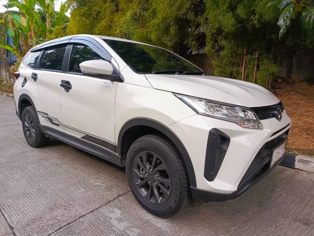 Daihatsu Terios X 2025
