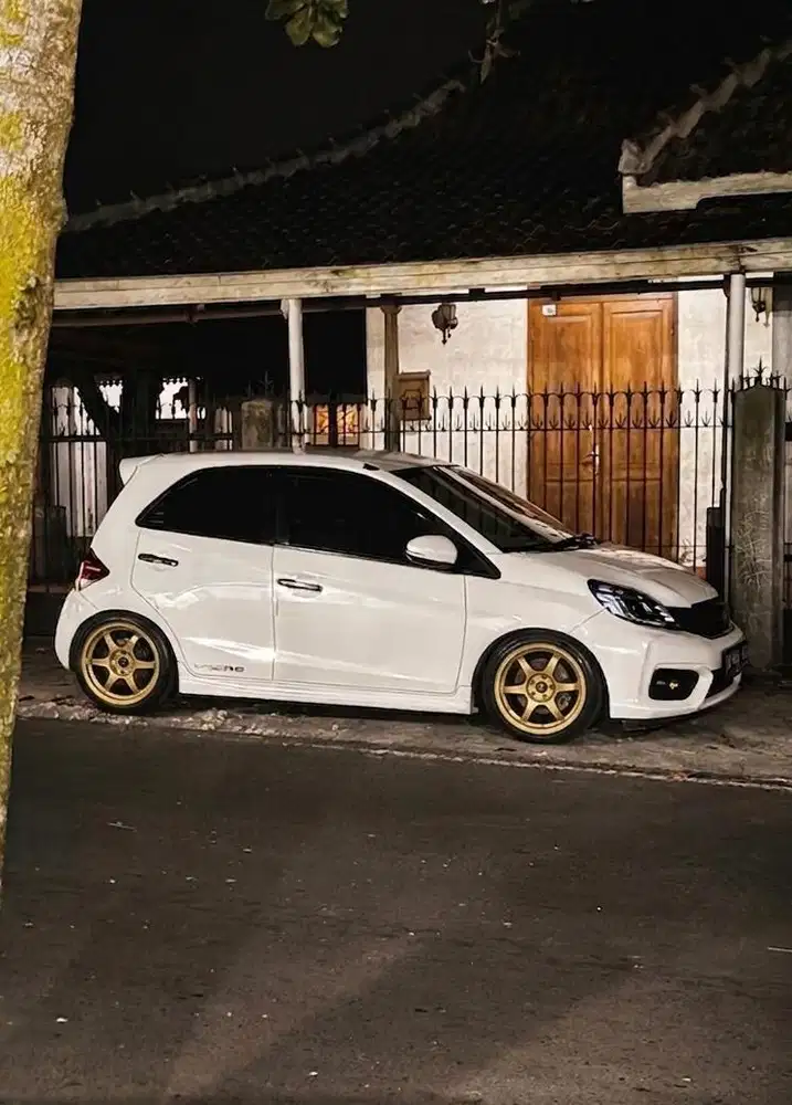Pir sok ceper Hondo Brio RS