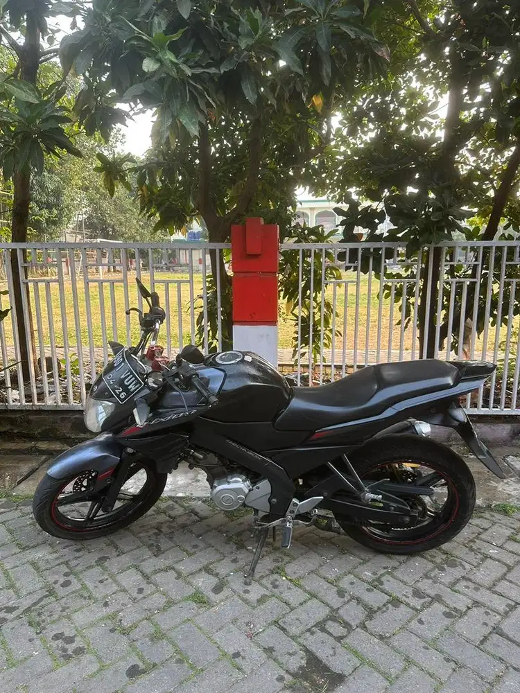 DIJUAL YAMAHA VIXION NVL 2015