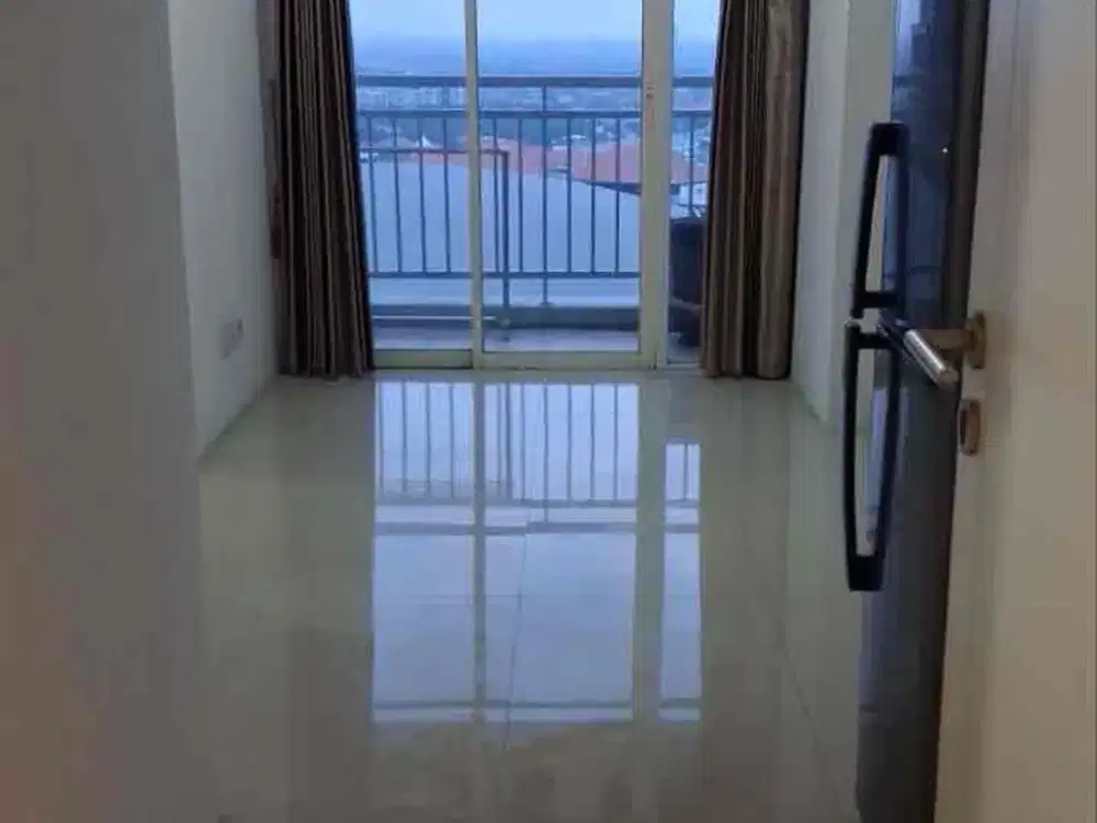 Dijual Apartemen Tanglin 2 BR lantai rendah