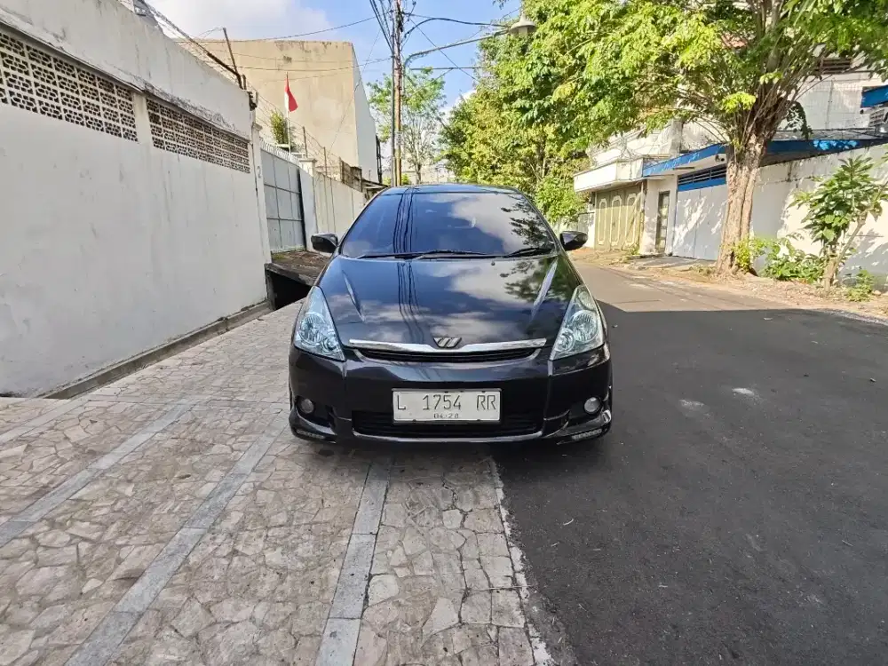 Toyota wish full option 2005