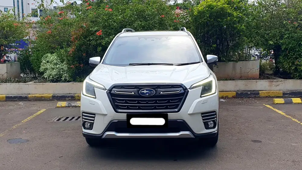 Km 10rb subaru forester eyesight awd 2024 putih
