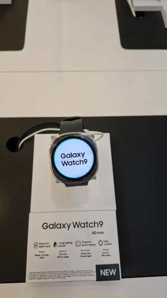 SAMSUNG GALAXY WATCH 9 (BISA CICILAN) MULAI DARI 600 RIBUAN PERBULAN
