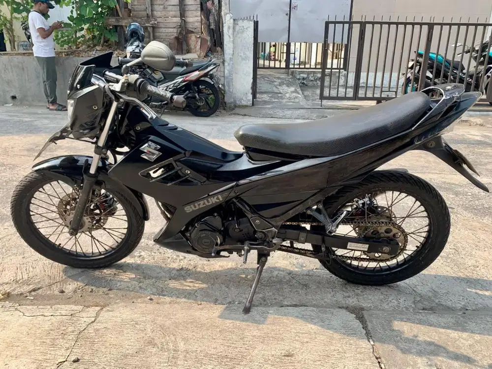 Suzuki Satria FU 150 Black Predator 2015
