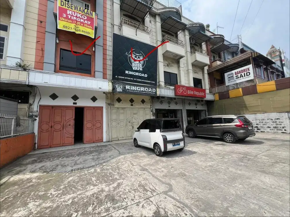 Disewakan 2 pintu ruko  di jalan ringroad medan