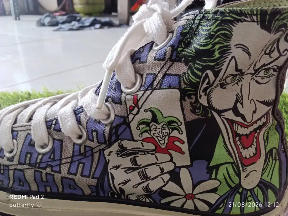 sepatu Converse