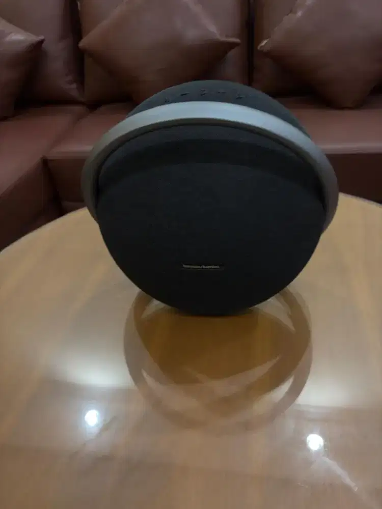 Harman Kardon Onyx Studio 7