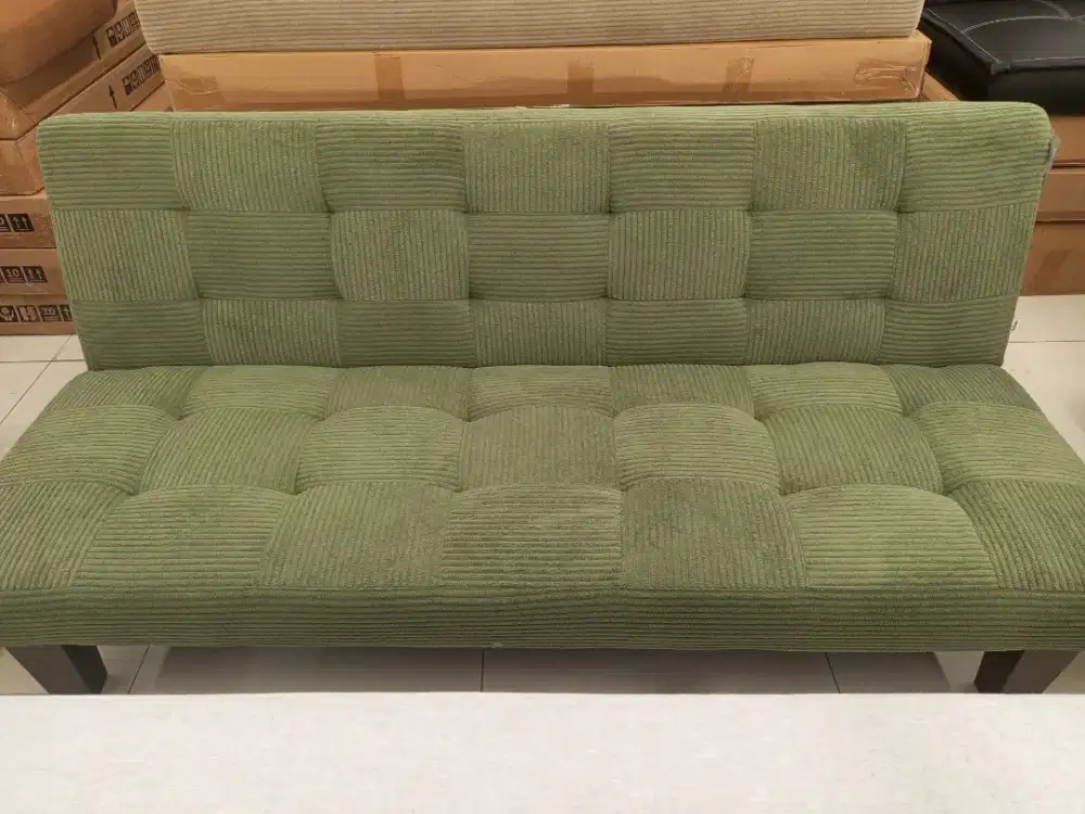 Neo gwinston sofabed green