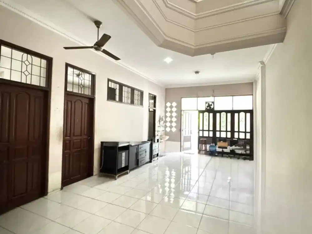 DIJUAL RUMAH LOKASI DUKUH KUPANG BARAT (MH)