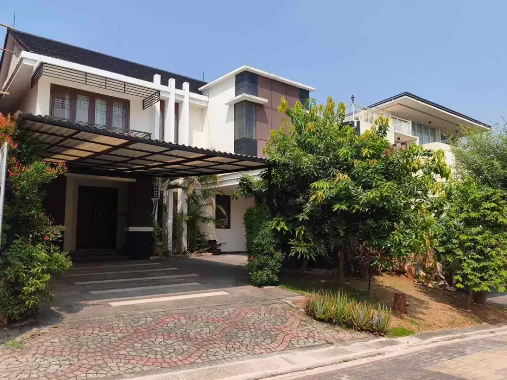 Rumah Mewah Kolam renang cluter mirage The green BSD
