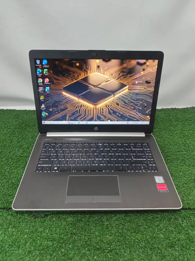 Laptop HP 14 | dual Vga AMD R5 m435 | core i3 7020u | 8GB/512GB SSD
