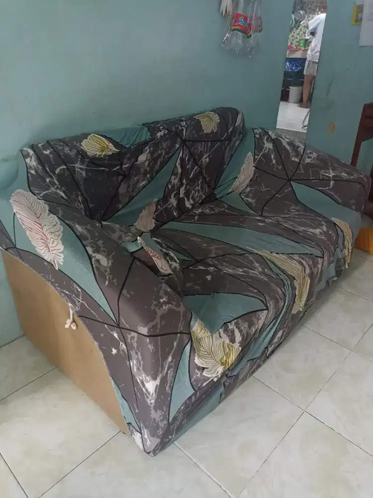 Sofa bed gratis