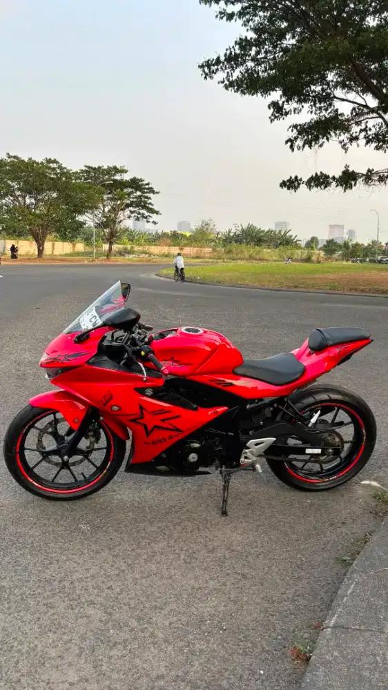 SUZUKI GSX R150 KEYLESS