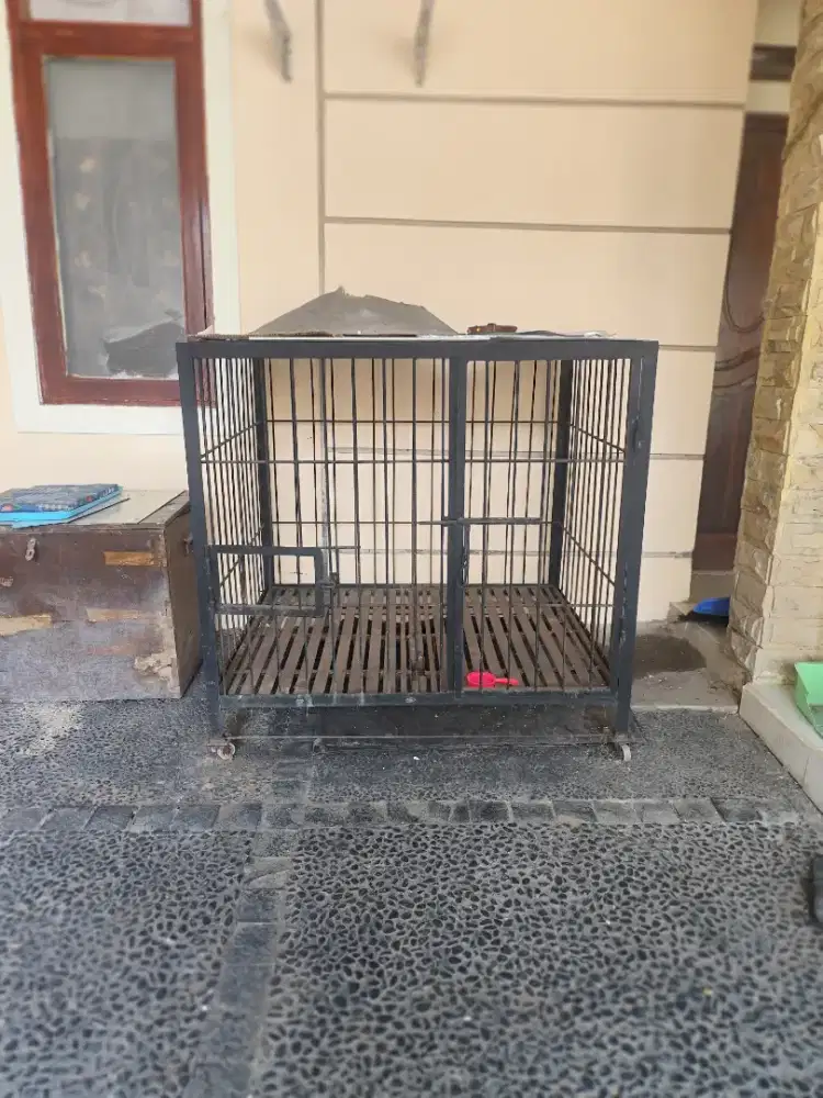 DIJUAL KANDANG HEWAN ( ANJING / KUCING ) UKURAN BESAR BAHAN BESI