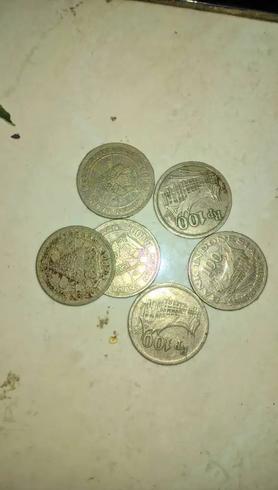Uang koin bekas
