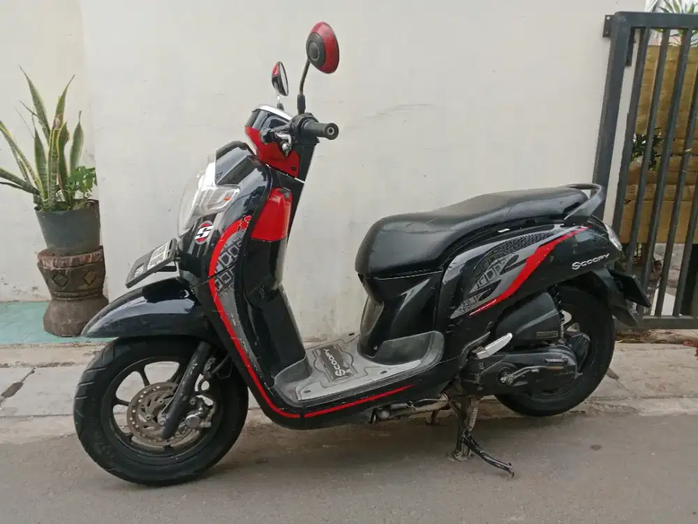 HONDA SCOOPY DONAT 2019 BAGUS SIAP PAKAI