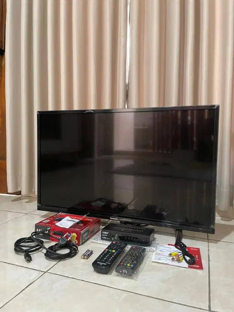 TV Panasonic 32 inch