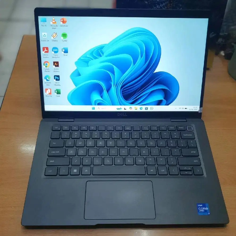 DELL 7320 core i7 gen 11 layar 13inch slim RAM 16GB *MR