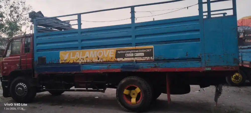 Dijual Nissan diesel CKA87H 1994
