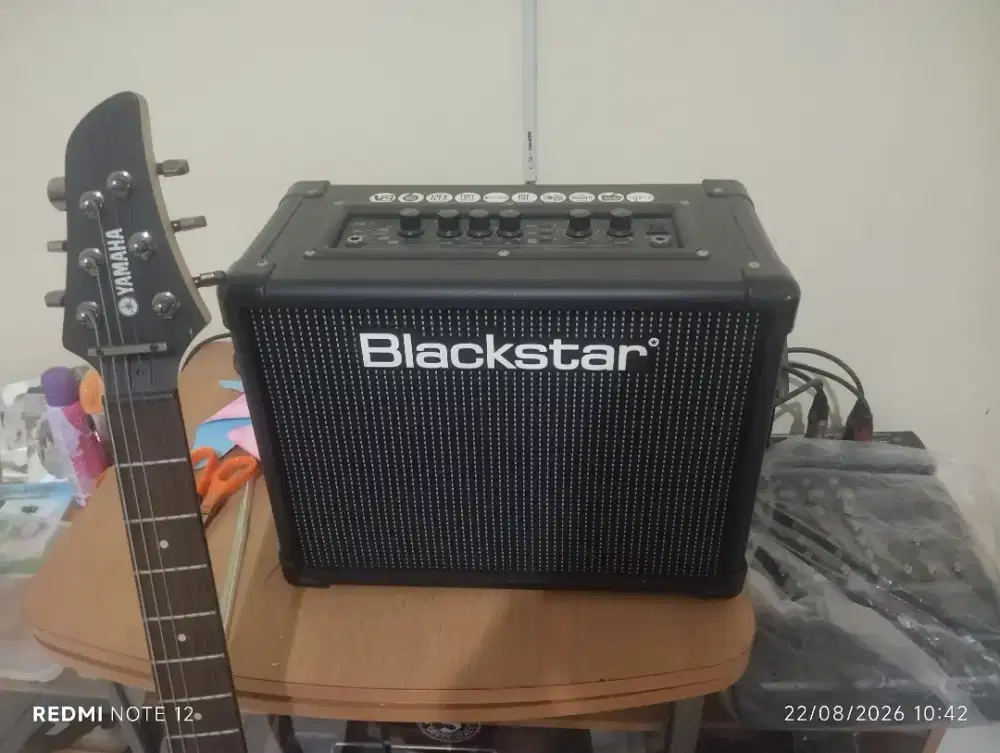 Amplifier guitar Blackstar  20V2