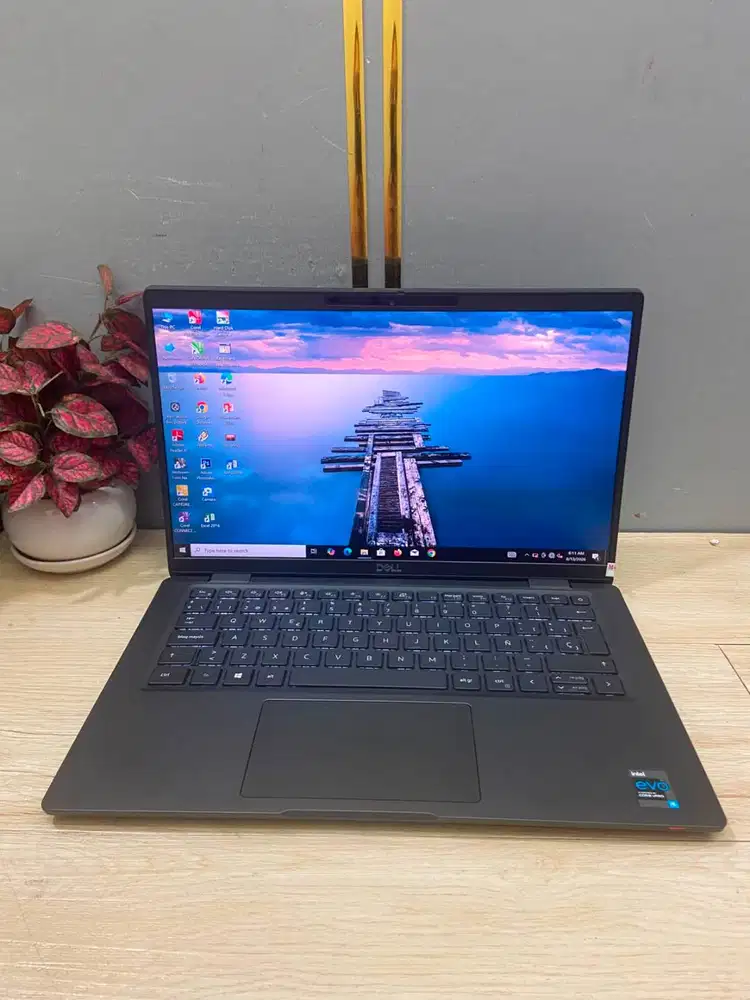 Laptop Dell Latitude 7420 i5-1145G7 RAM 16GB Layar 14inch N-ETM