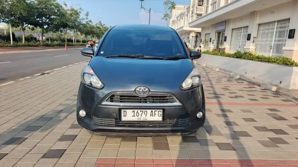 Toyota Sienta V 1.5 metic 2016 Dp 3jtan