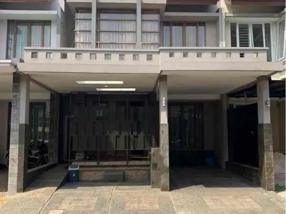 Disewakan Rumah Modern Fully Furnished Siap Huni di Emerald Garden Bintaro
