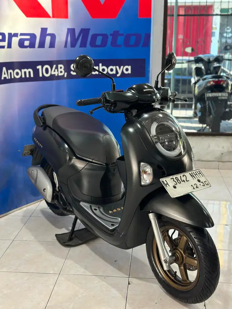 low km Honda ScoopyPrestige Tahun 2025