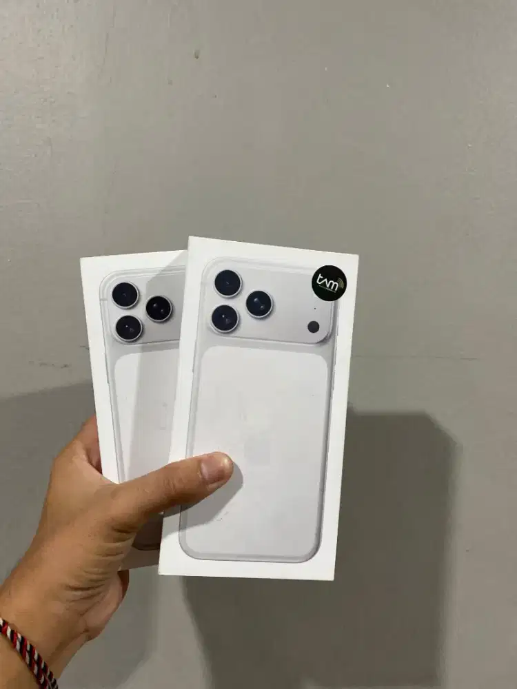 Ready Iphone 17Pro 256GB RESMI IBOX